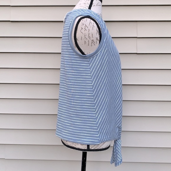 Mello DAY Striped Knot Front Sleeveless Shirt - Picture 7 of 11